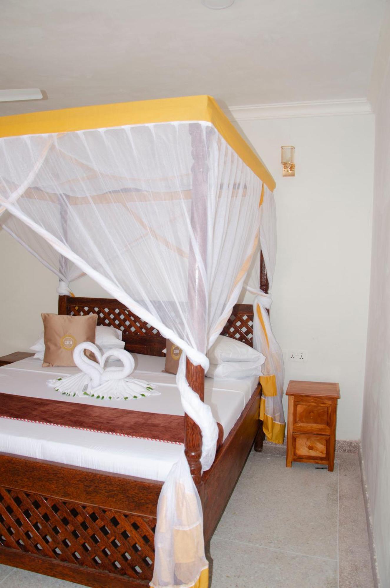 Hotel Zamu 4*