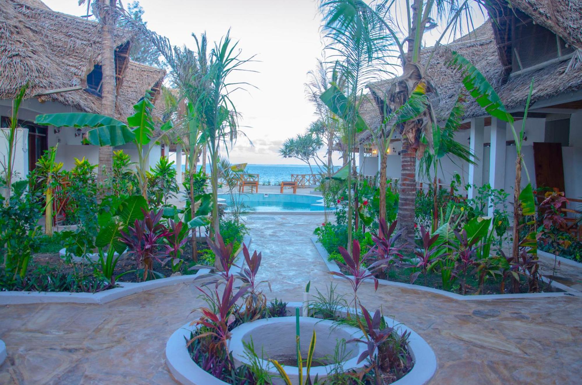 Zamu Hotel Uroa