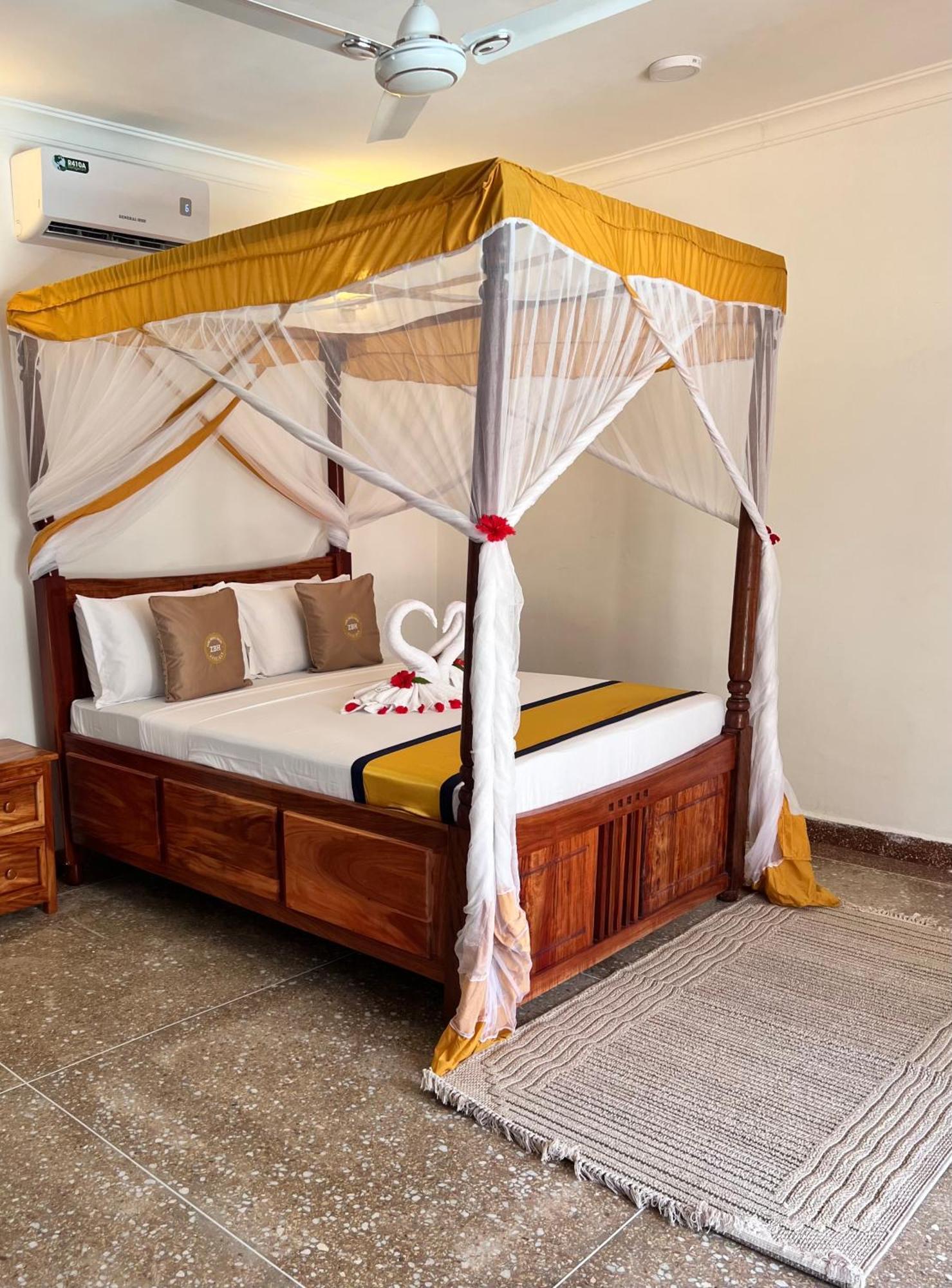 Hotel Zamu 4*
