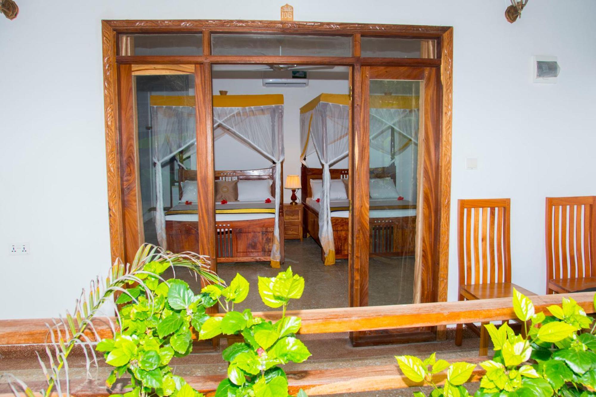 Hotel Zamu Uroa